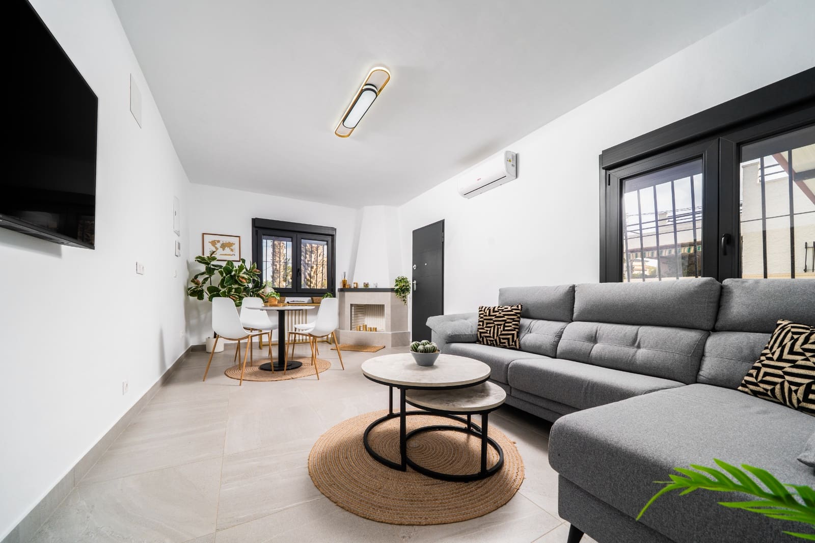 3 slaapkamer Villa te koop in La Marina met zwembad - € 499.950 (Ref: 9610230)