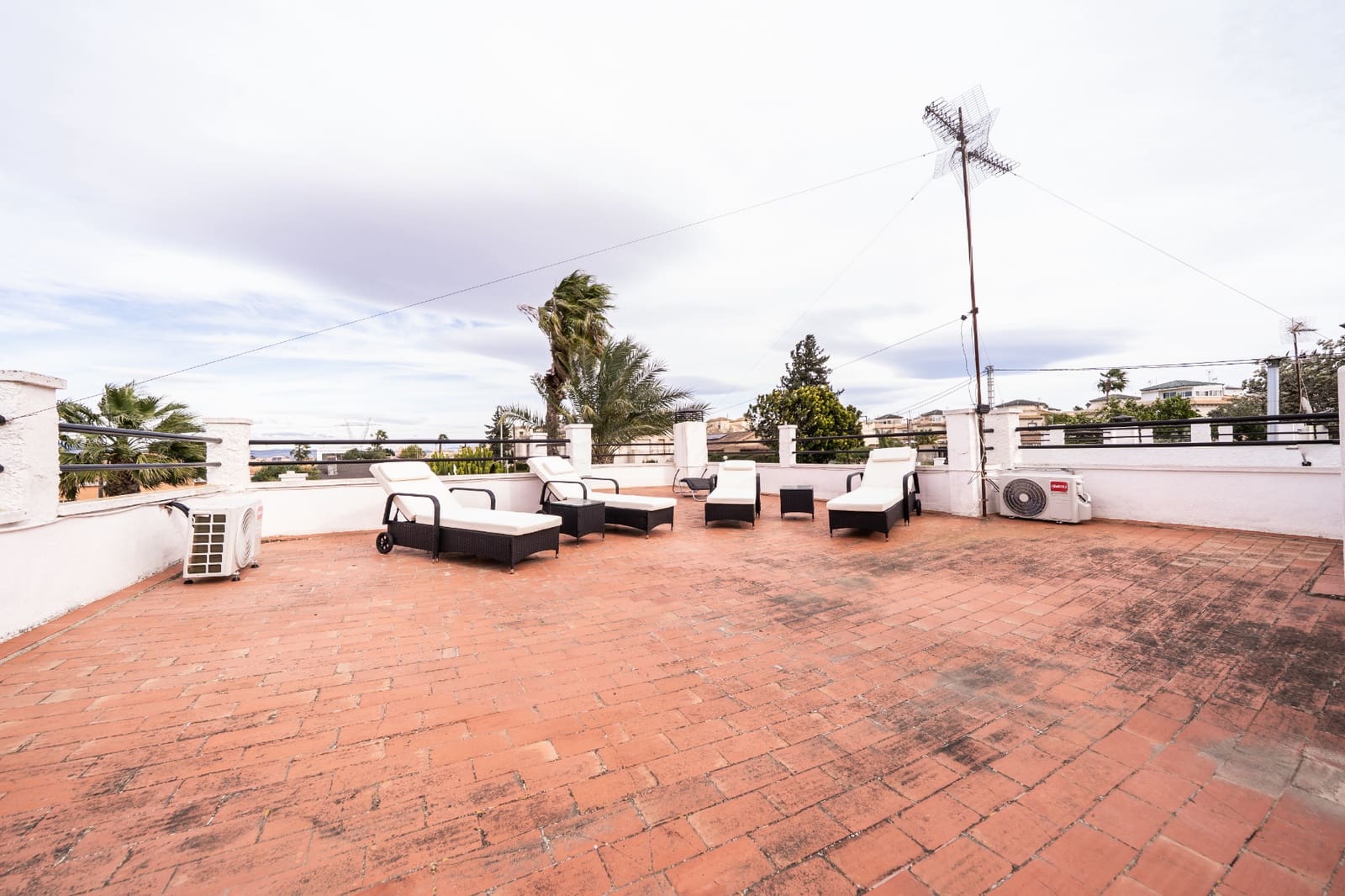 3 slaapkamer Villa te koop in La Marina met zwembad - € 499.950 (Ref: 9610230)