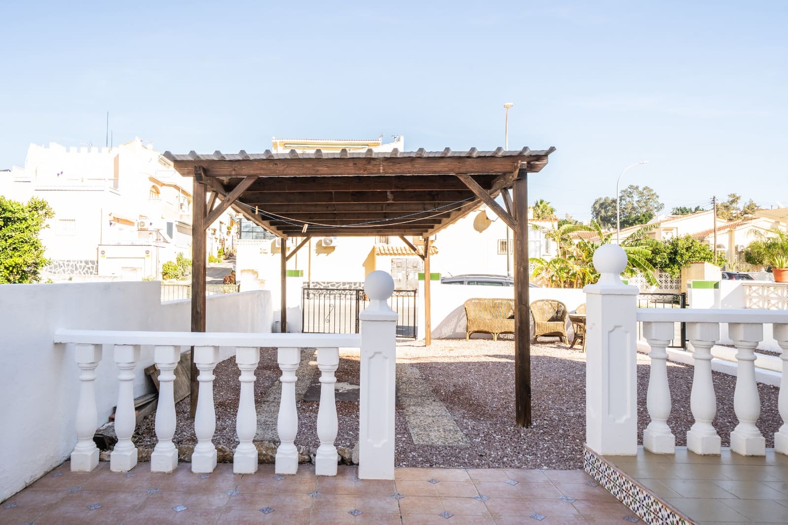 3 soverom Kjedet enebolig til salgs i La Marina med svømmebasseng - € 199 950 (Ref: 9626654)