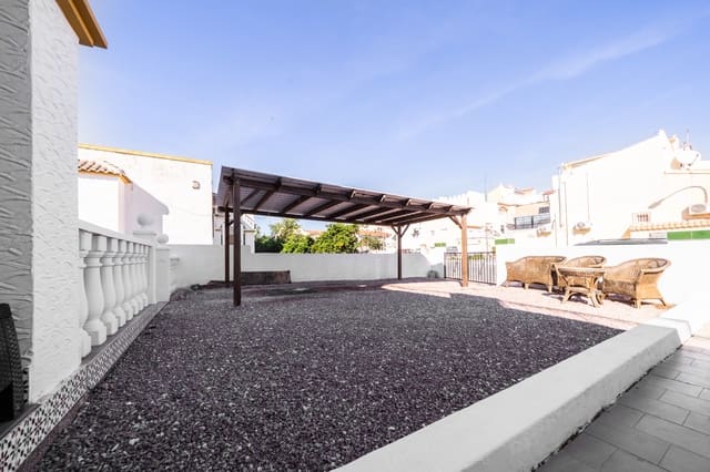 3 soverom Kjedet enebolig til salgs i La Marina, Elche / Elx med svømmebasseng - € 199 950 (Ref: 9626654)
