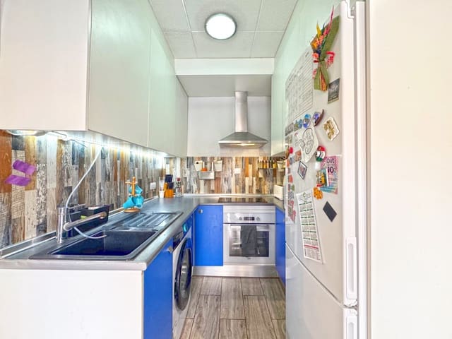 Adosado de 2 habitaciones en La Marina, Elche / Elx en venta - 119.000 € (Ref: 9642479)