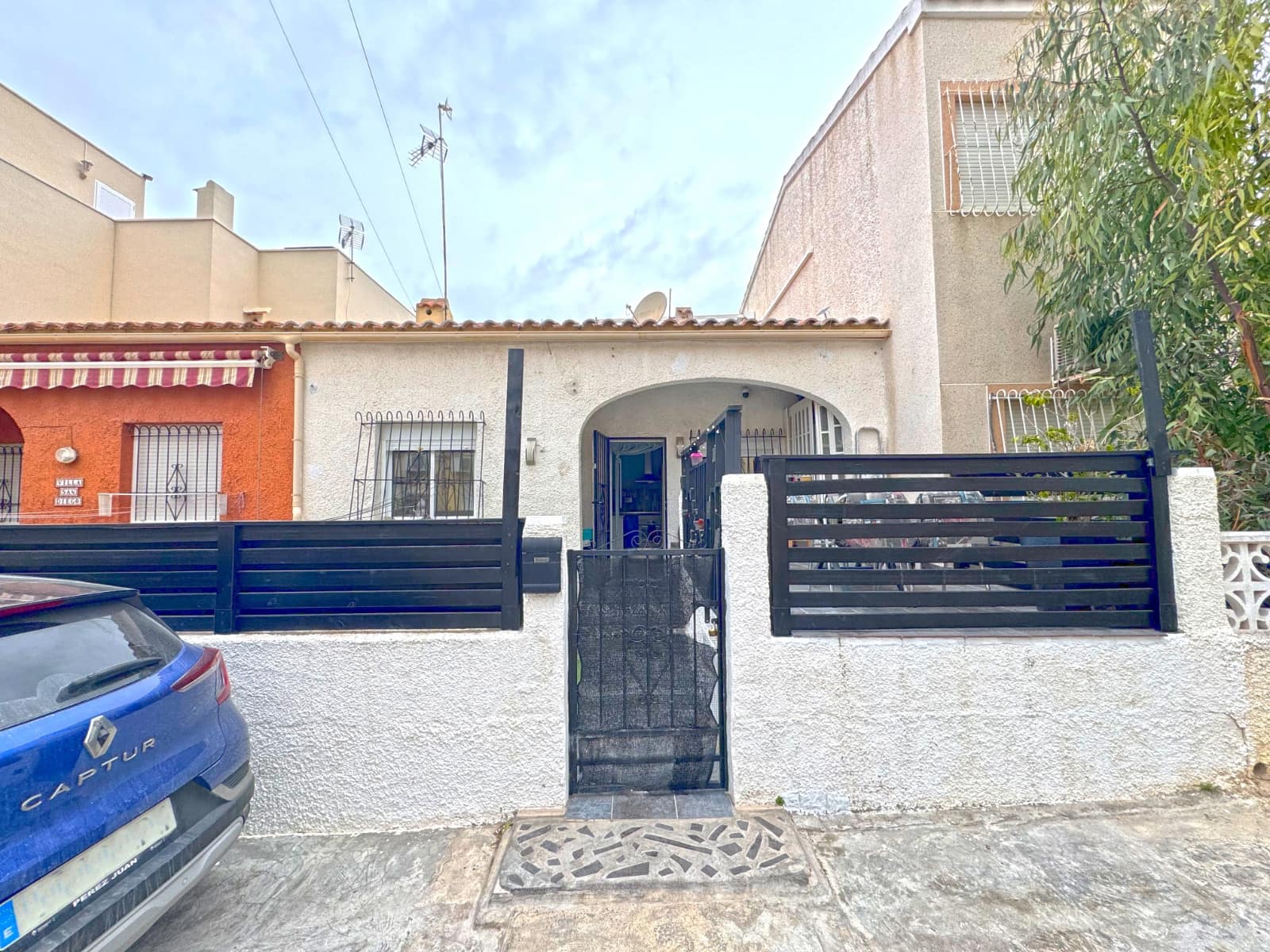 Adosado de 2 habitaciones en La Marina en venta - 119.000 € (Ref: 9642479)