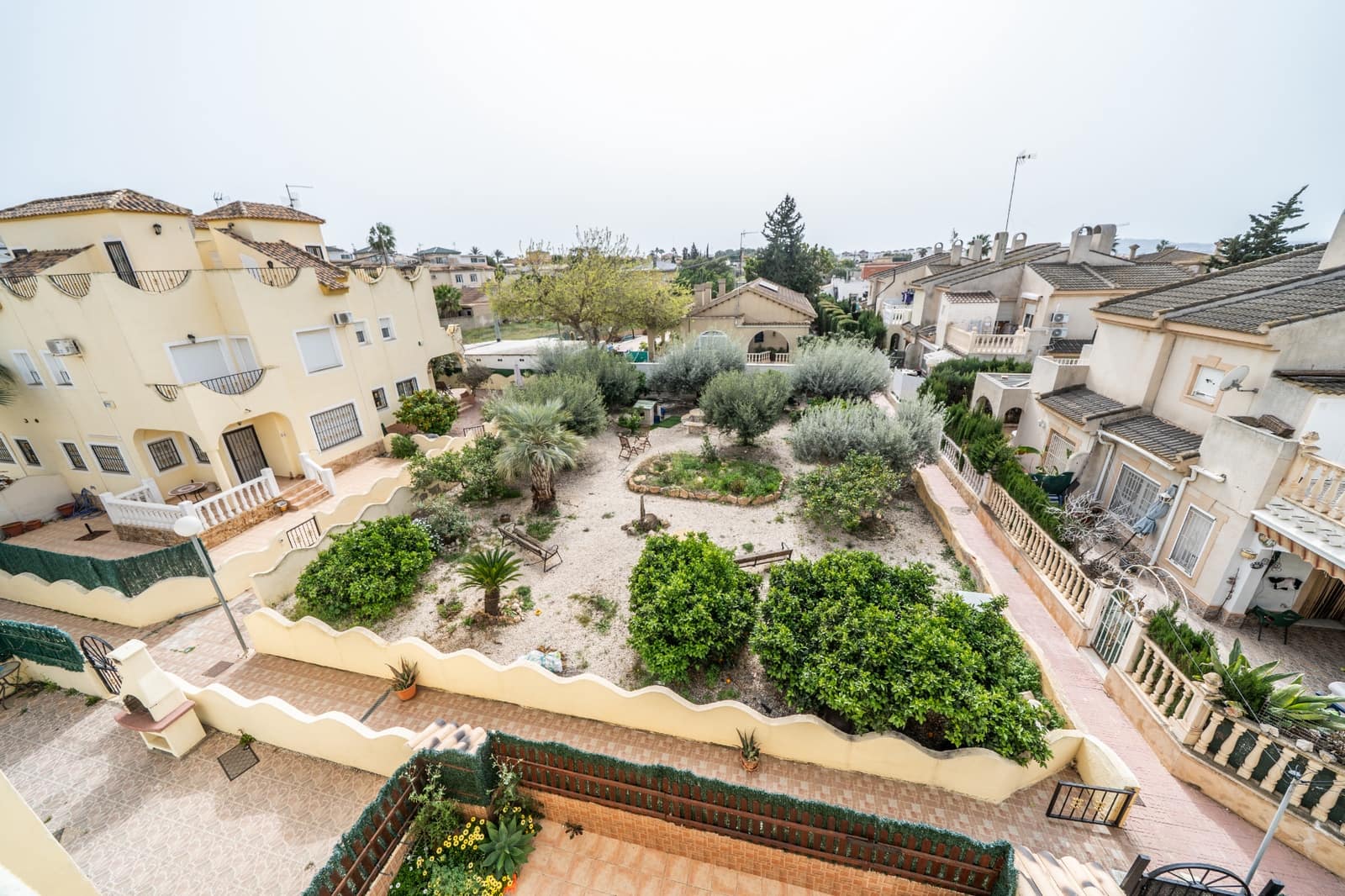 3 bedroom Terraced Villa for sale in La Marina with pool - € 195,000 (Ref: 9650717)