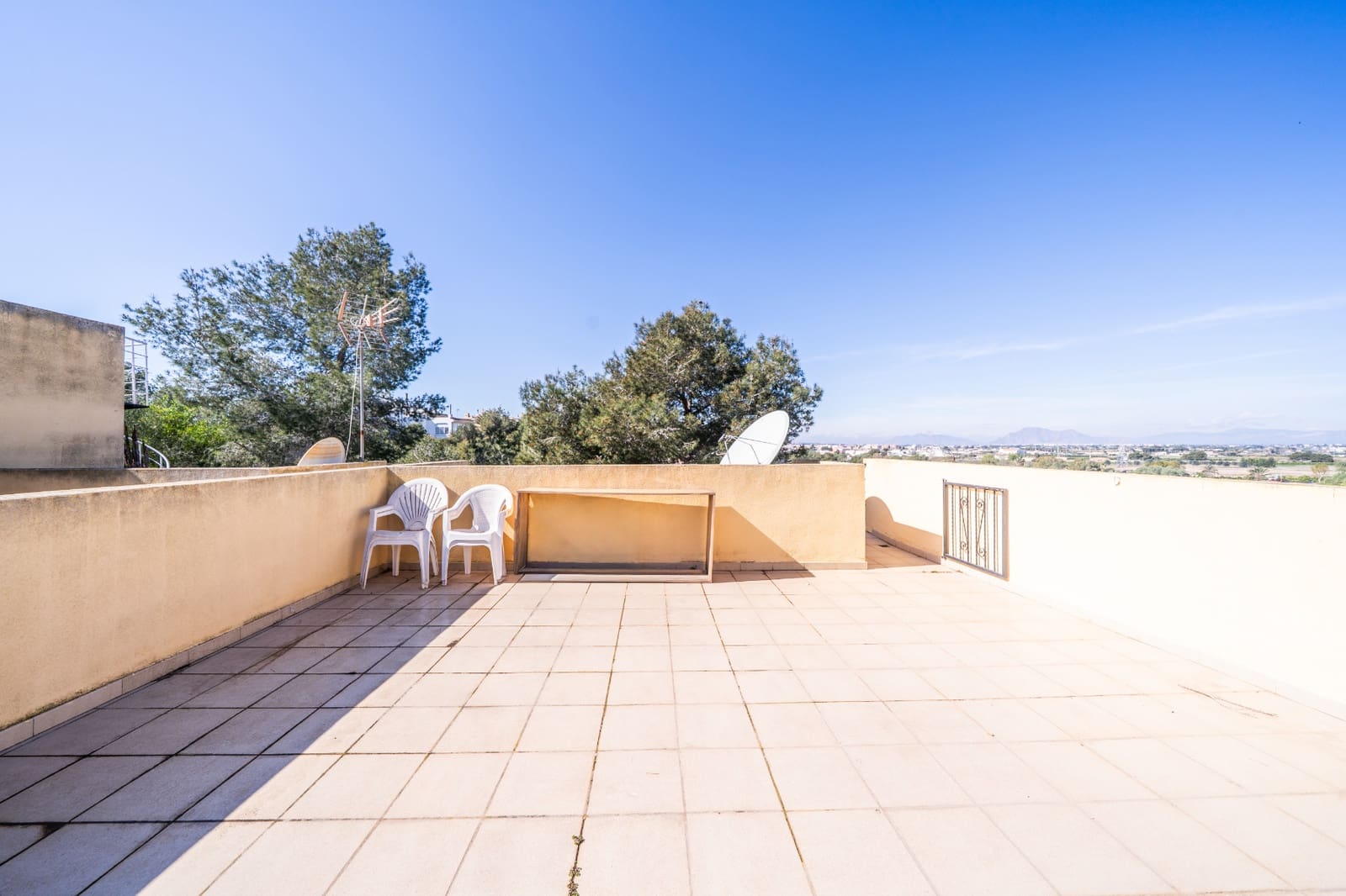 2 chambre Villa/Maison Semi-Mitoyenne à vendre à Rojales avec piscine - 130 000 € (Ref: 9669399)