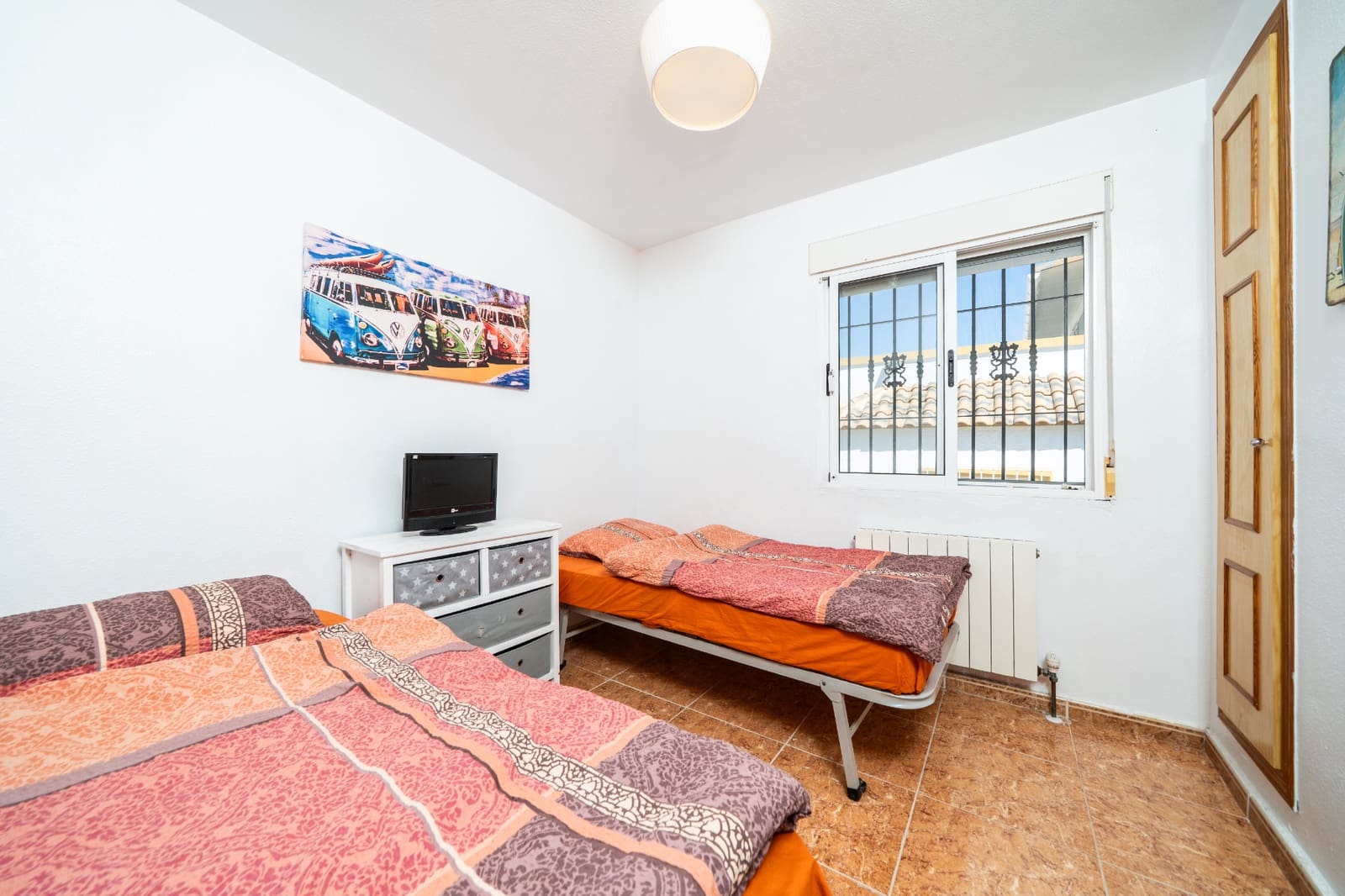 2 soveværelse Rækkehus til salg i La Marina med swimmingpool - € 195.000 (Ref: 9720760)