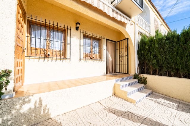 2 bedroom Townhouse for sale in La Marina, Elche / Elx - € 99,950 (Ref: 9723550)