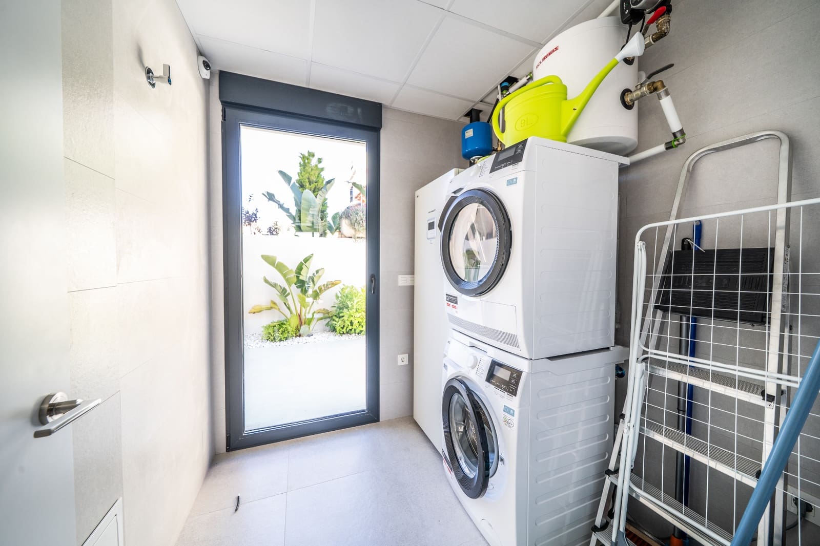 4 soverom Villa til salgs i Guardamar del Segura med svømmebasseng - € 660 000 (Ref: 9734089)