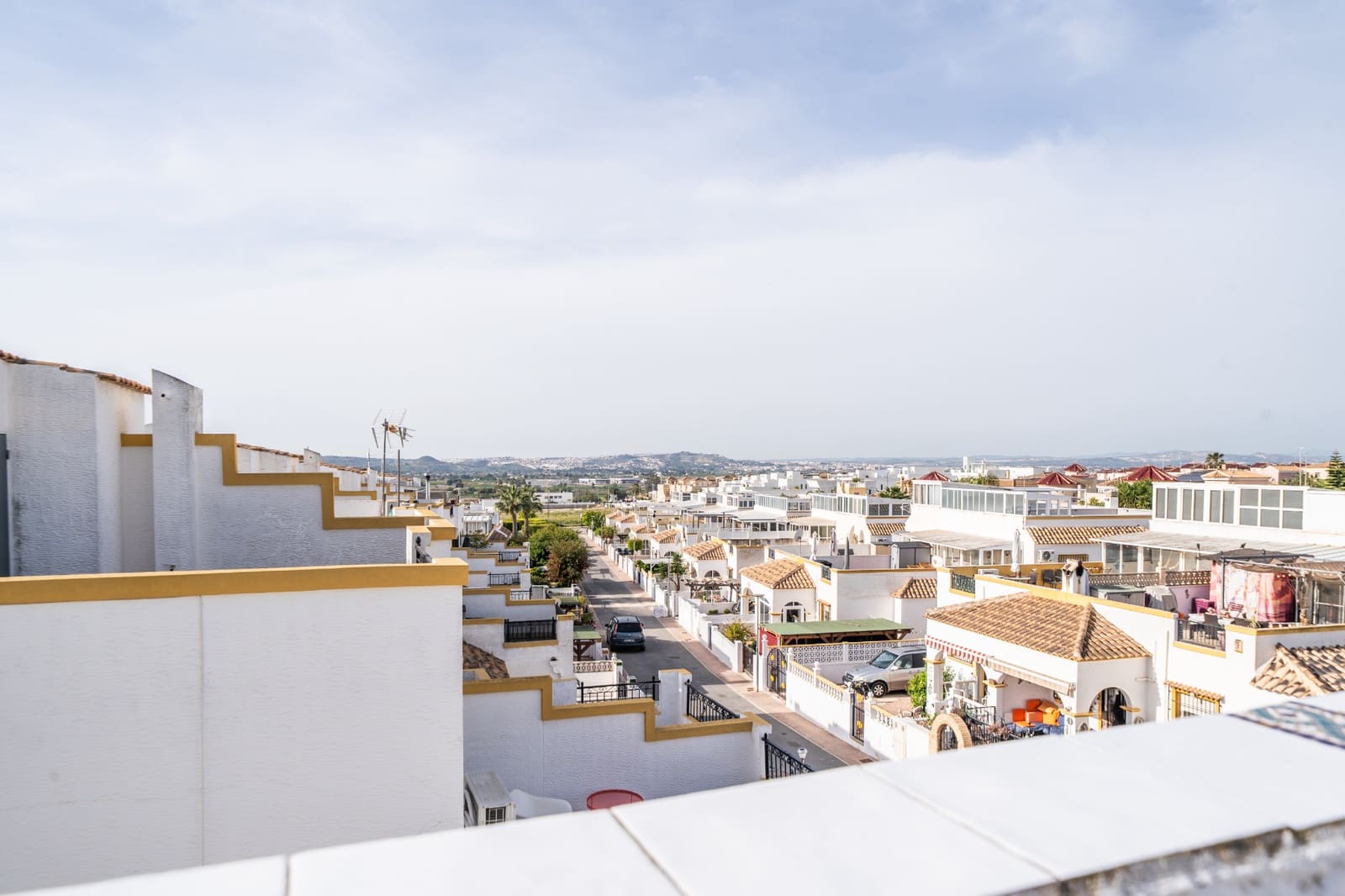 3 bedroom Semi-detached Villa for sale in La Marina with pool - € 179,000 (Ref: 9752581)