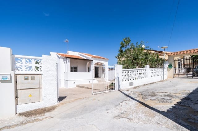2 soveværelse Villa til salg i La Marina, Elche / Elx med swimmingpool - € 225.000 (Ref: 9771890)