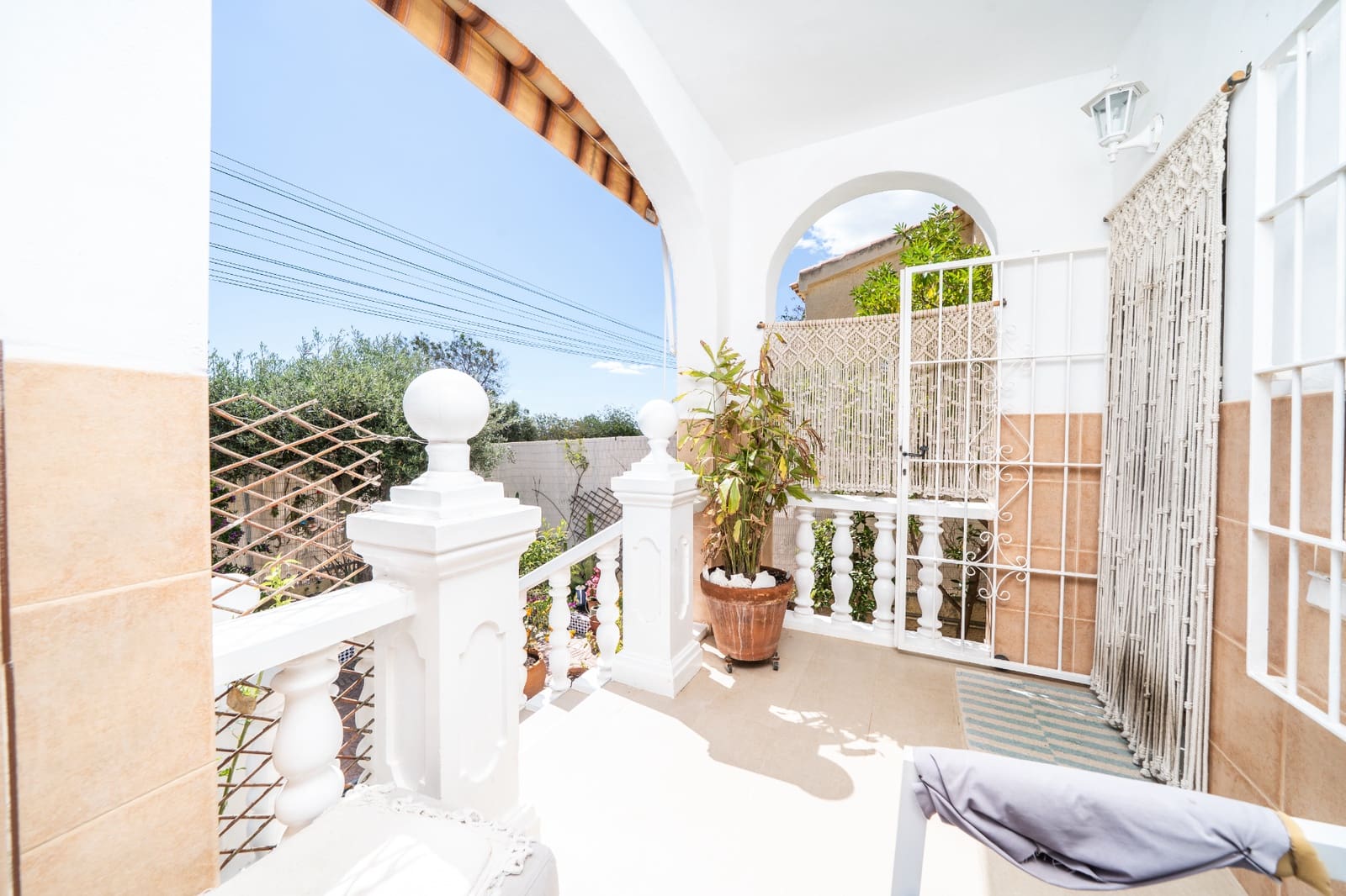 3 bedroom Villa for sale in La Marina with garage - € 220,000 (Ref: 9773542)