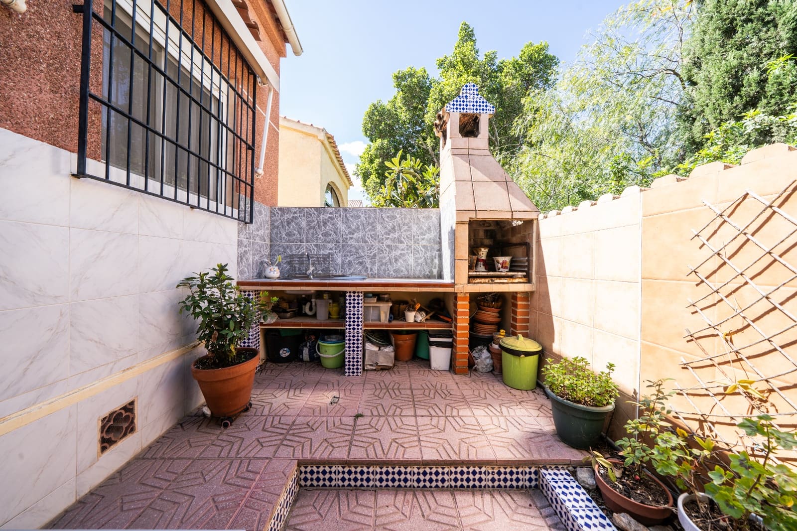 3 bedroom Villa for sale in La Marina with garage - € 220,000 (Ref: 9773542)