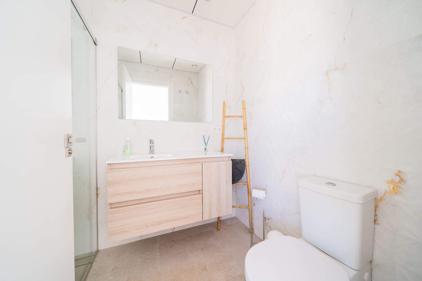 3 bedroom Villa for sale in La Marina with pool - € 349,000 (Ref: 9775997)