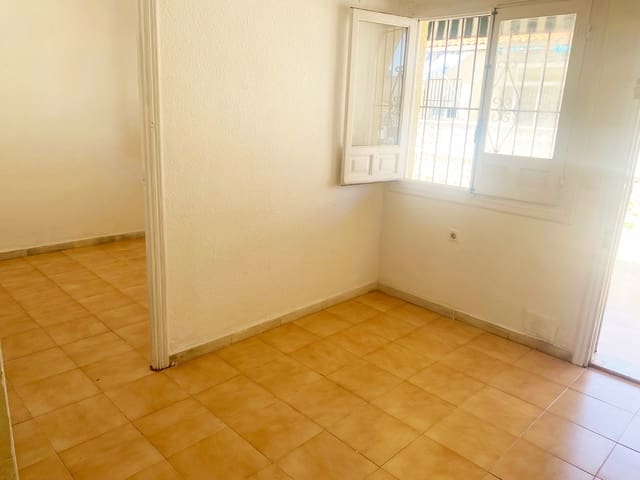 1 soveværelse Rækkehus til salg i La Marina, Elche / Elx - € 79.900 (Ref: 9781271)