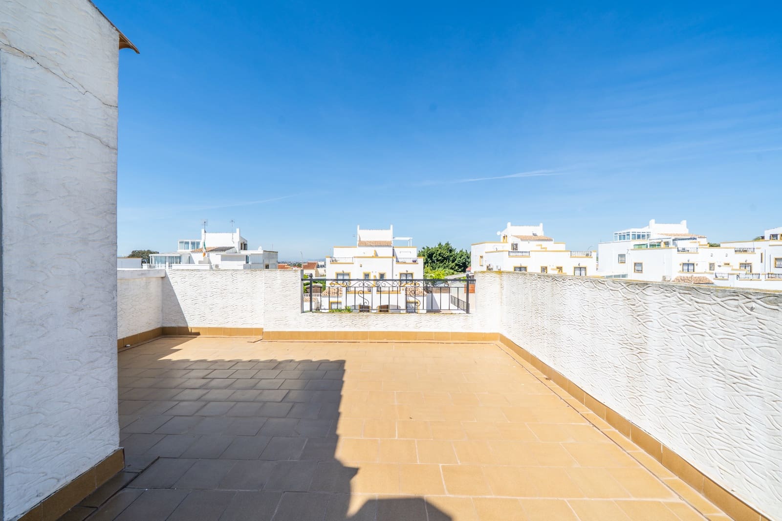 3 sovrum Semi-fristående Villa till salu i La Marina med pool - 189 000 € (Ref: 9787823)