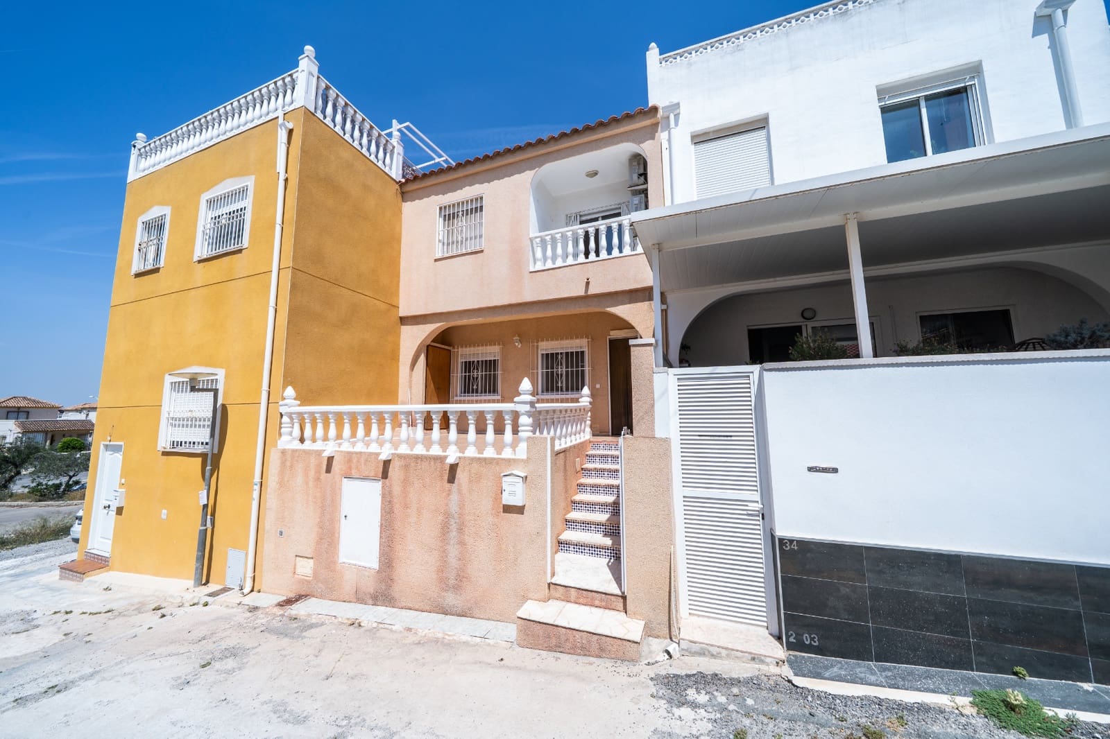 2 Zimmer Reihenhaus zu verkaufen in La Marina - 129.950 € (Ref: 9814764)