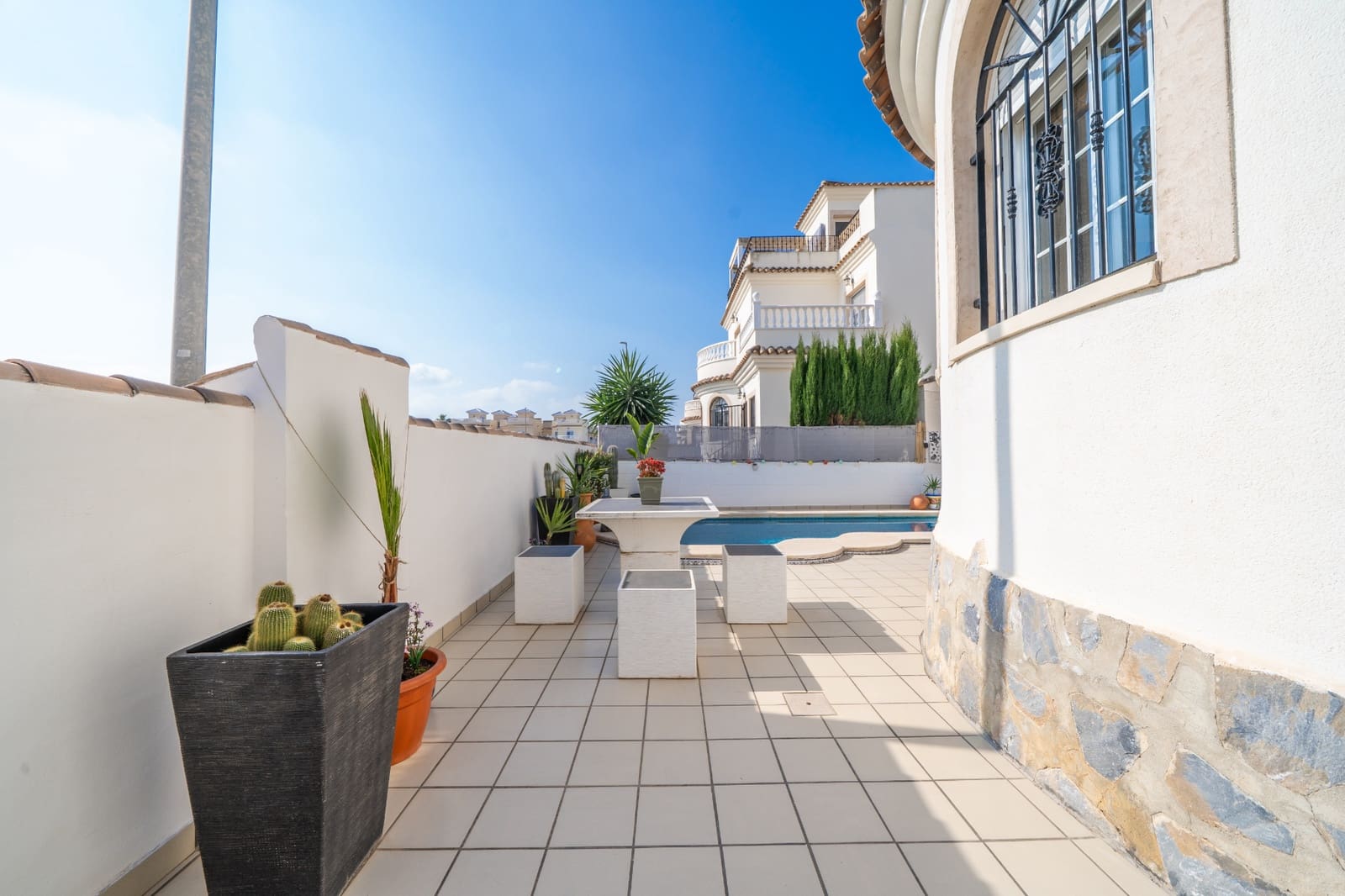 3 soveværelse Villa til salg i La Marina med swimmingpool - € 275.000 (Ref: 9815052)