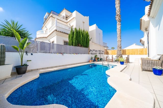 3 soveværelse Villa til salg i La Marina, Elche / Elx med swimmingpool - € 275.000 (Ref: 9815052)