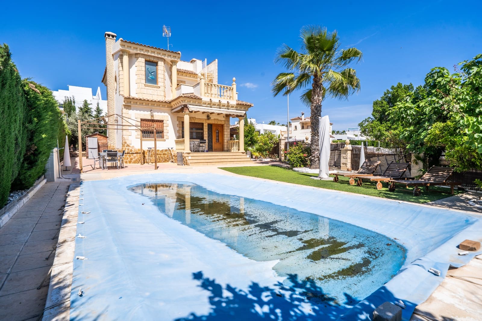3 soveværelse Villa til salg i La Marina med swimmingpool - € 409.000 (Ref: 9818625)