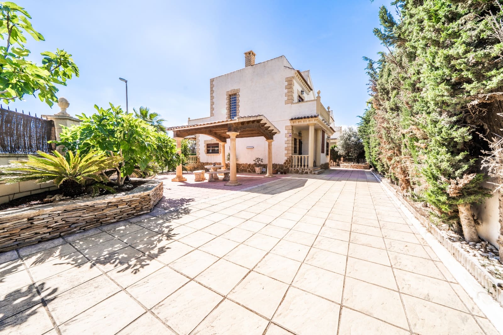 3 soveværelse Villa til salg i La Marina med swimmingpool - € 409.000 (Ref: 9818625)