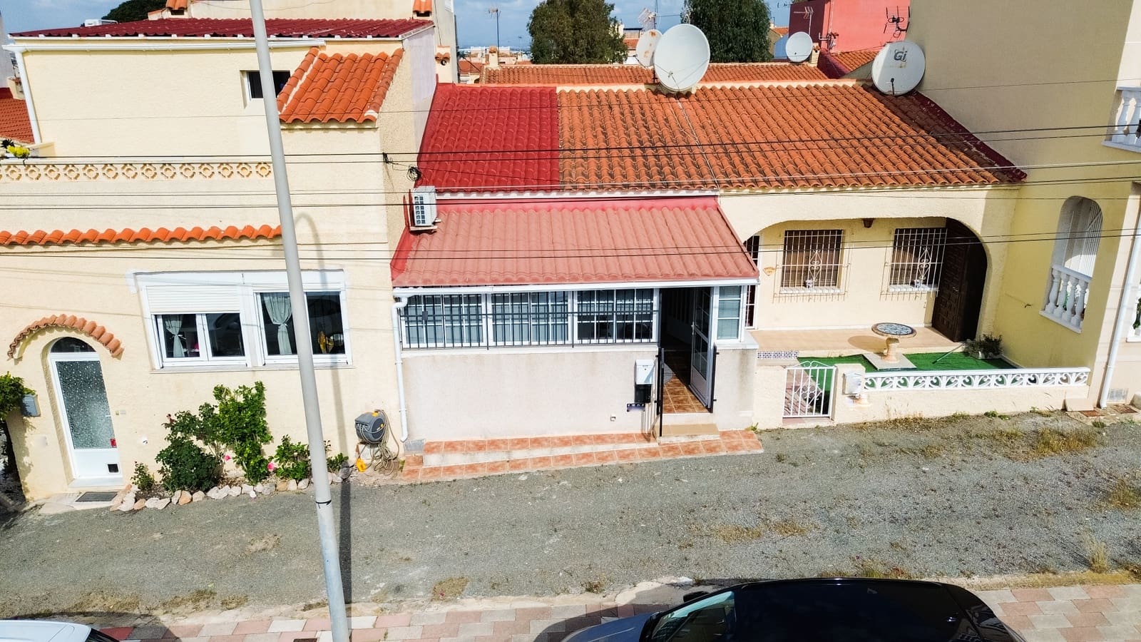 Adosado de 1 habitación en La Marina en venta - 90.000 € (Ref: 9820893)