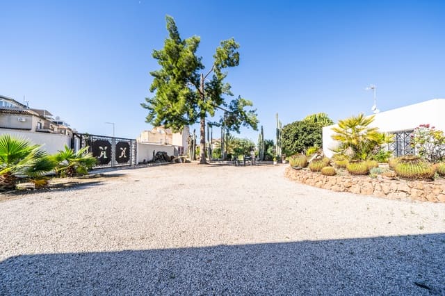 3 soverom Villa til salgs i La Marina, Elche / Elx med svømmebasseng - € 445 500 (Ref: 9829892)