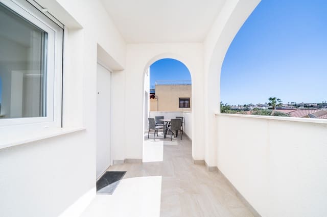 3 soverom Villa til salgs i La Marina, Elche / Elx med svømmebasseng - € 295 000 (Ref: 9834297)