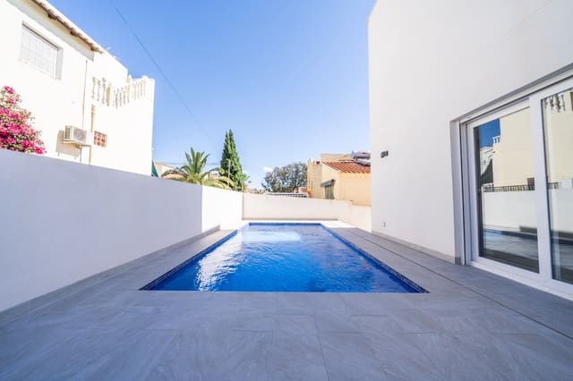 3 soverom Villa til salgs i La Marina, Elche / Elx med svømmebasseng - € 295 000 (Ref: 9834297)