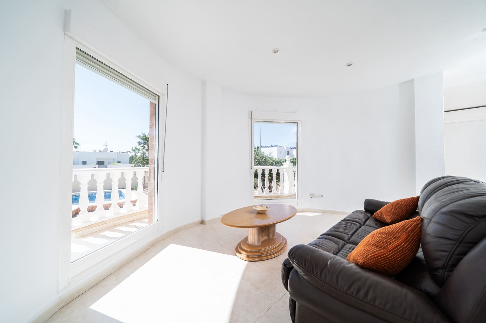 4 soveværelse Villa til salg i La Marina med swimmingpool - € 425.000 (Ref: 9850178)