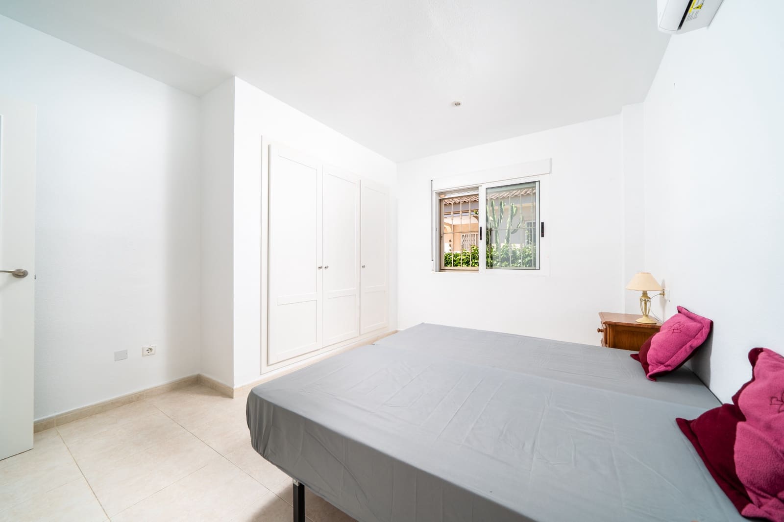 4 soveværelse Villa til salg i La Marina med swimmingpool - € 425.000 (Ref: 9850178)
