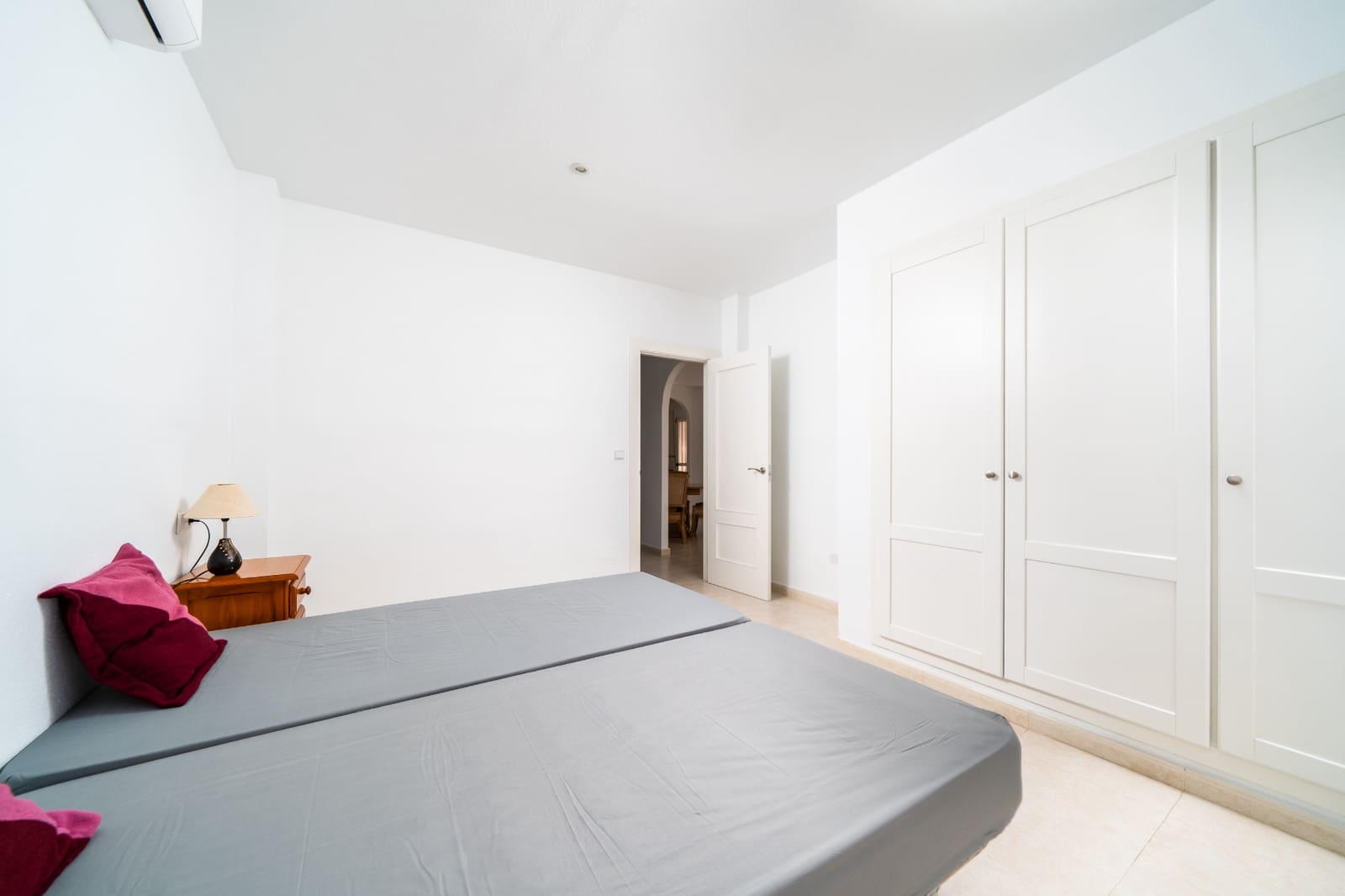 4 soveværelse Villa til salg i La Marina med swimmingpool - € 425.000 (Ref: 9850178)