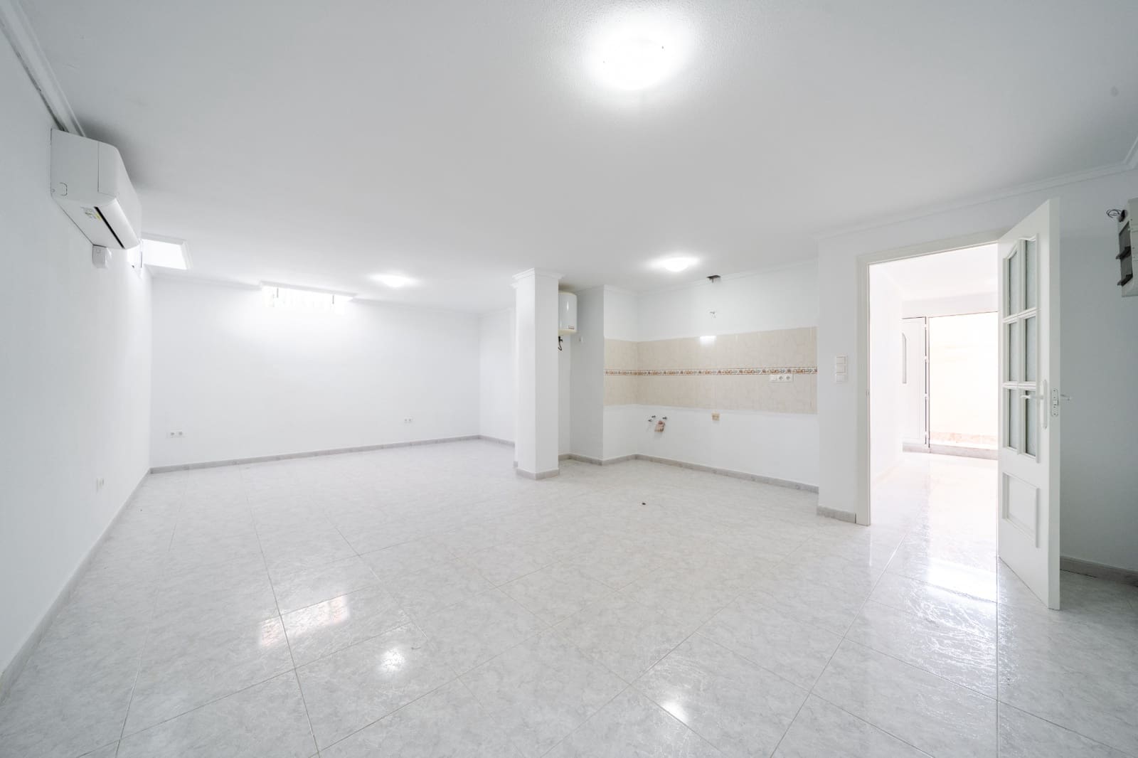 4 soveværelse Villa til salg i La Marina med swimmingpool - € 425.000 (Ref: 9850178)