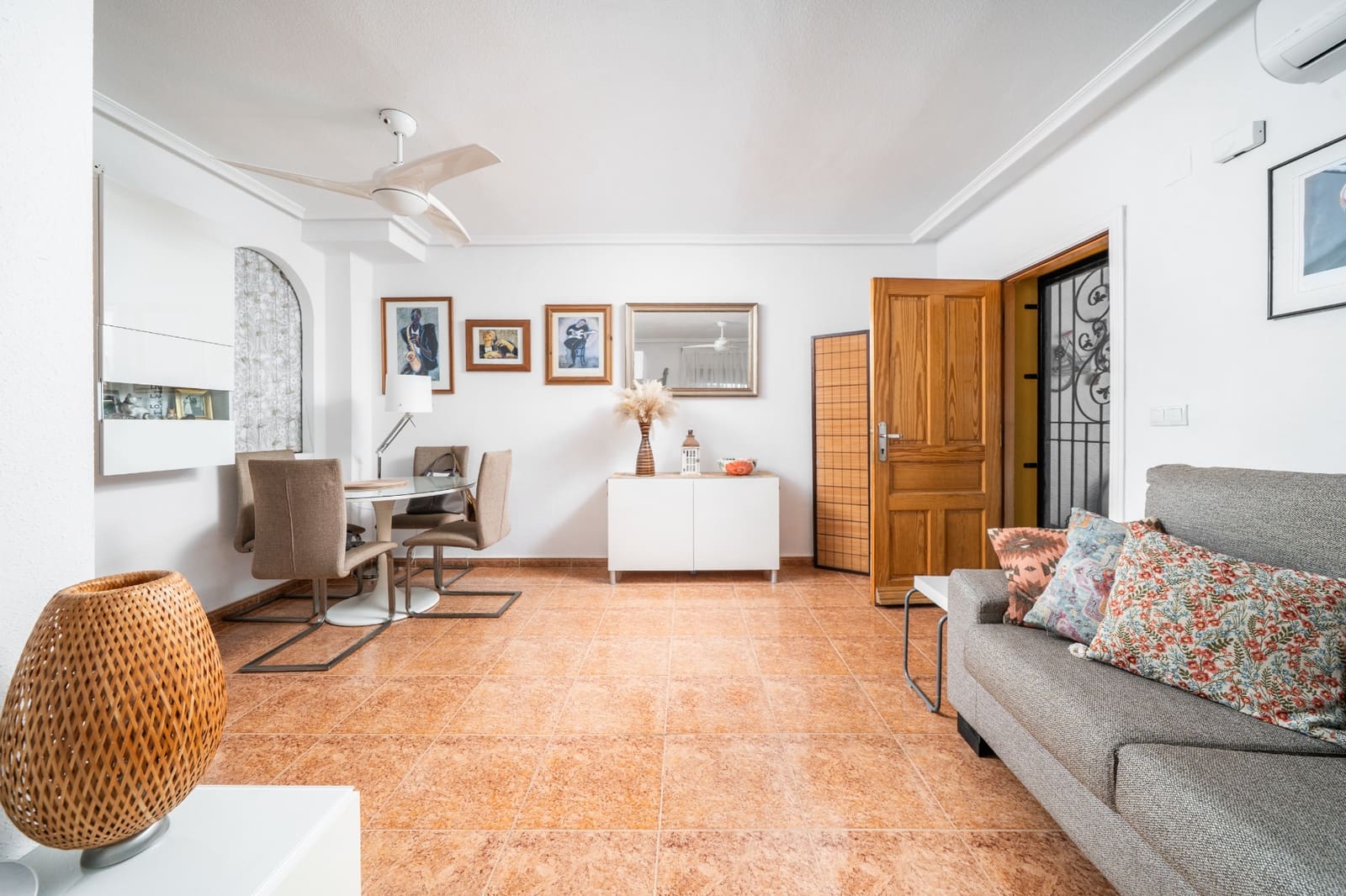 3 bedroom Semi-detached Villa for sale in La Marina with pool - € 210,000 (Ref: 9852164)