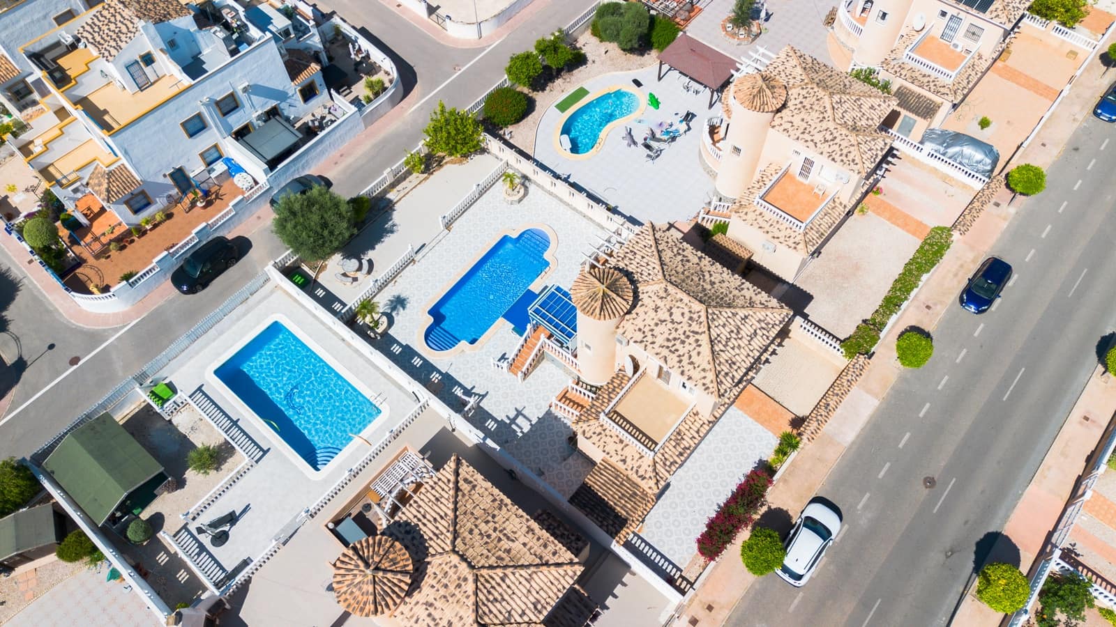 4 Zimmer Villa zu verkaufen in La Marina mit Pool - 395.500 € (Ref: 9863454)