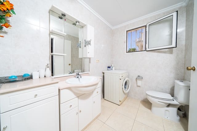2 slaapkamer Villa te koop in La Marina, Elche / Elx met garage - € 199.750 (Ref: 9867370)