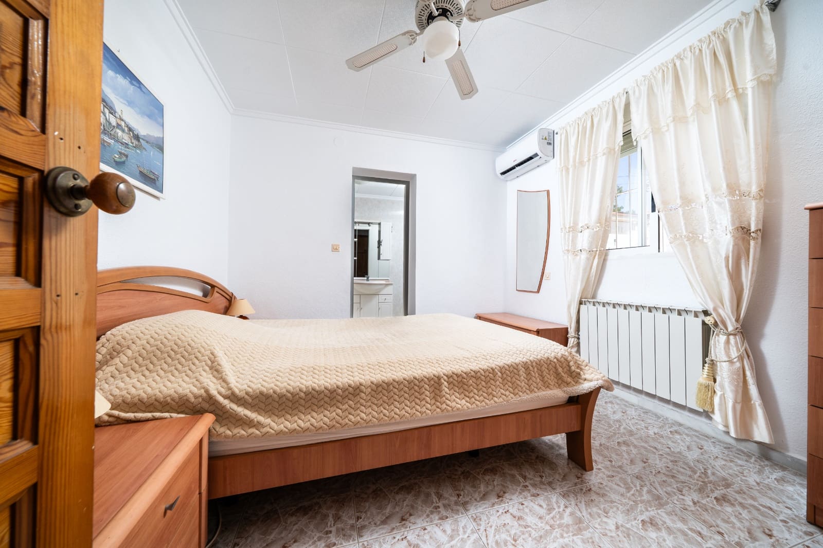 2 makuuhuone Huvila myytävänä paikassa La Marina mukana 
autotalli - 199 750 € (Ref: 9867370)