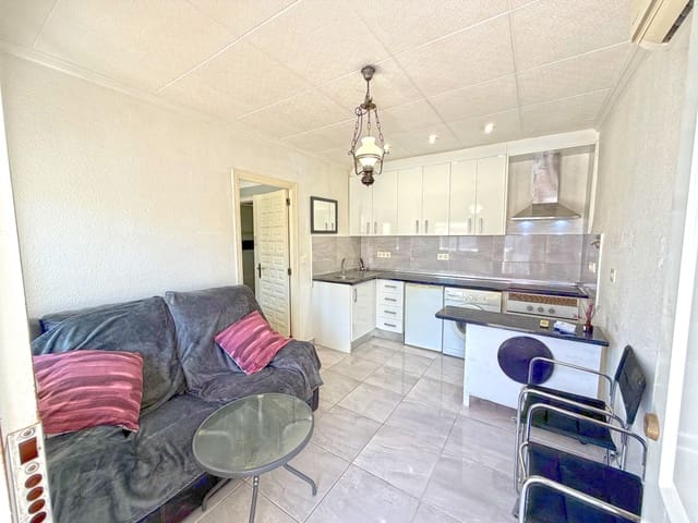 1 soverom Rekkehus til salgs i La Marina, Elche / Elx - € 74 950 (Ref: 9867893)