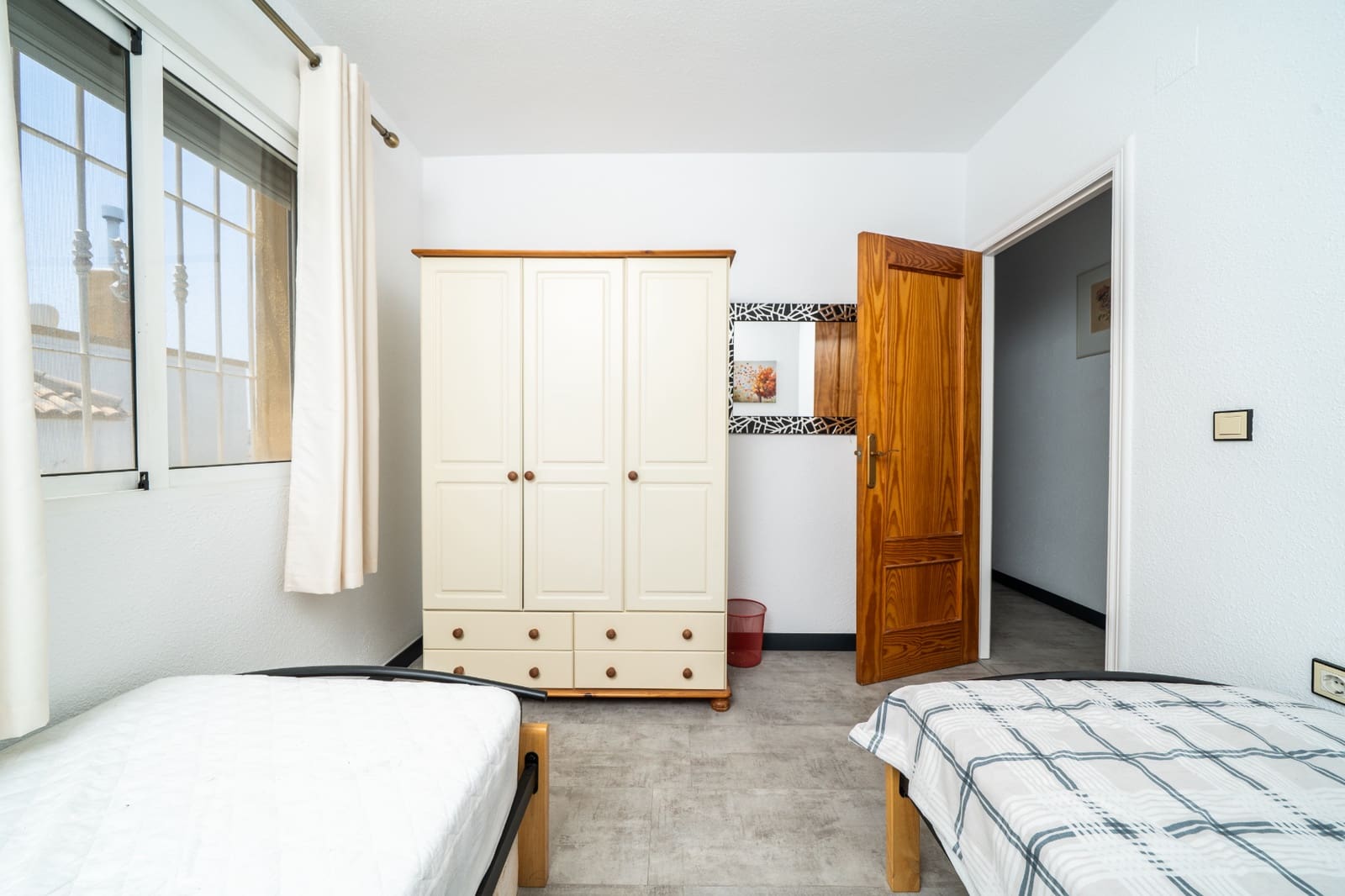 Pareado de 3 habitaciones en La Marina en venta con piscina - 189.000 € (Ref: 9874036)