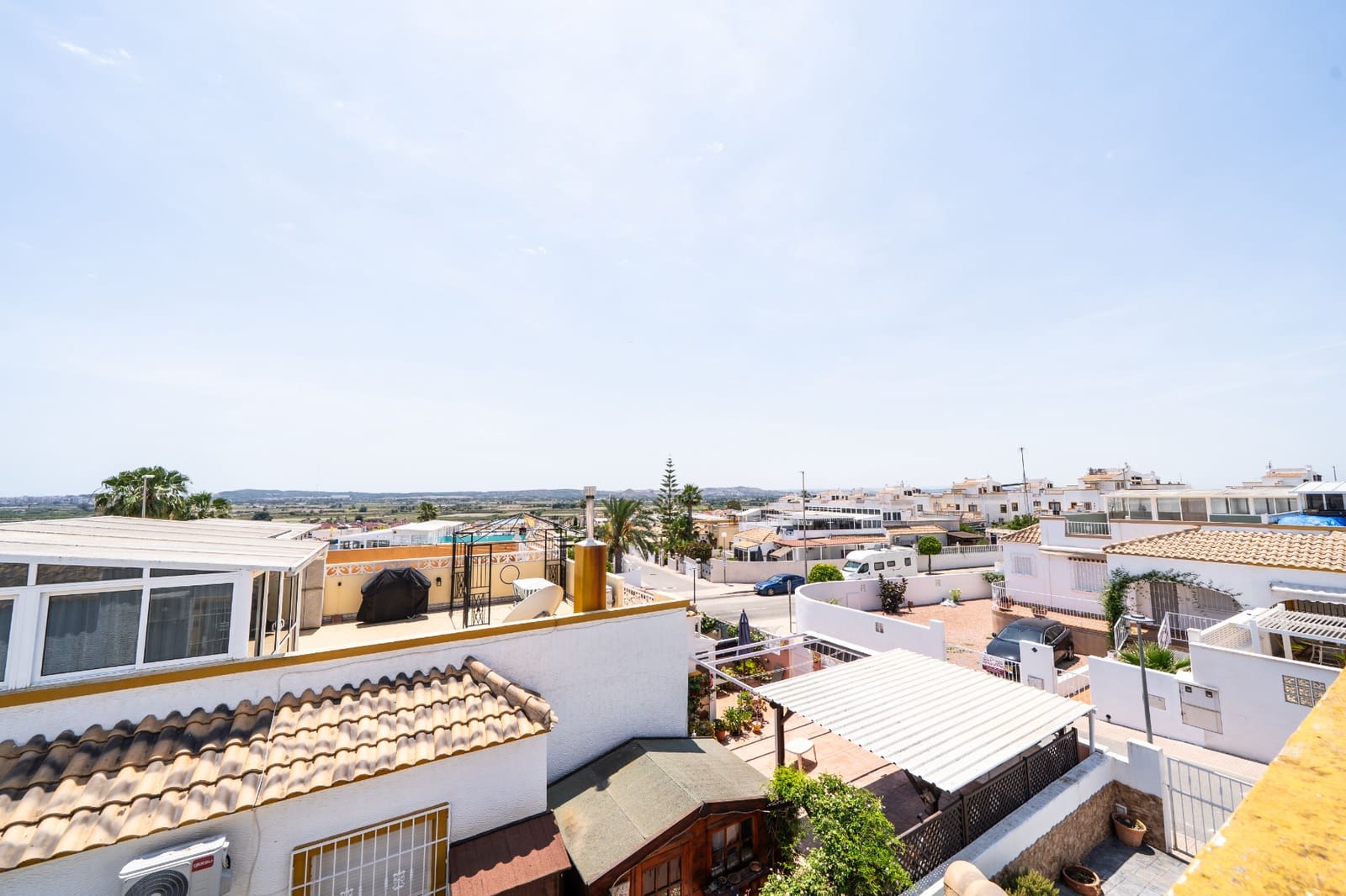 Pareado de 3 habitaciones en La Marina en venta con piscina - 189.000 € (Ref: 9874036)