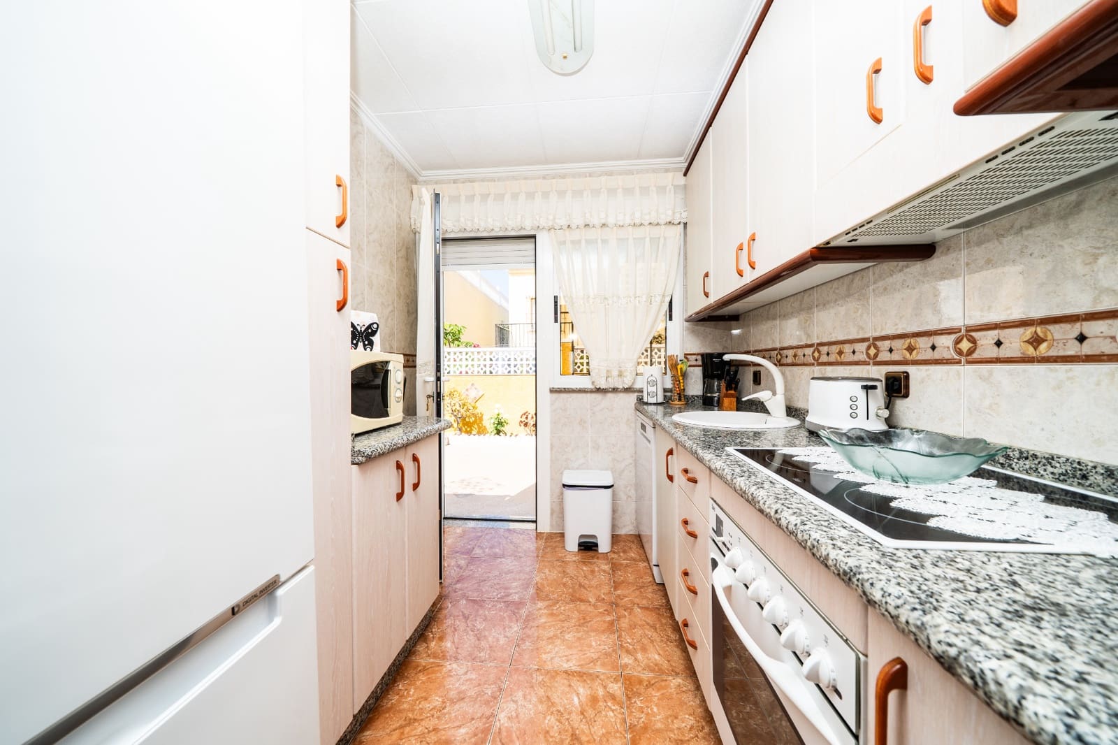 4 soveværelse Villa til salg i La Marina med swimmingpool garage - € 279.000 (Ref: 9880246)