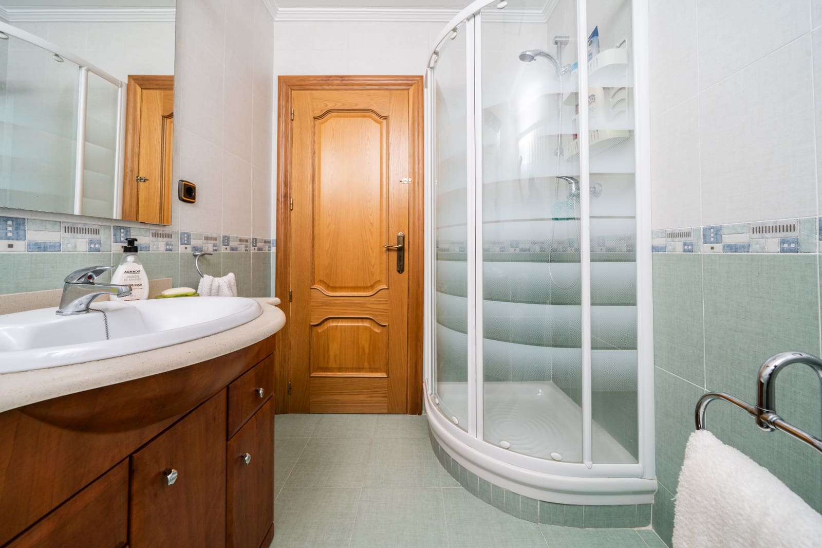4 soveværelse Villa til salg i La Marina med swimmingpool garage - € 279.000 (Ref: 9880246)