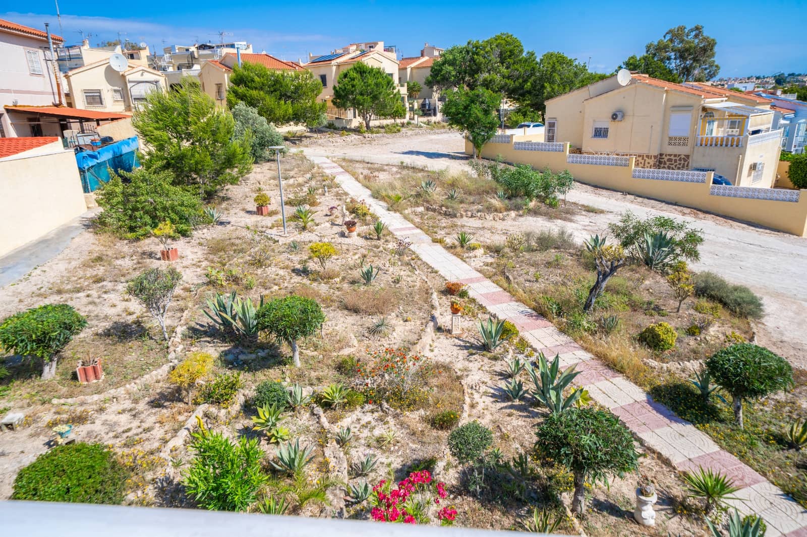 4 soveværelse Villa til salg i La Marina med swimmingpool garage - € 279.000 (Ref: 9880246)