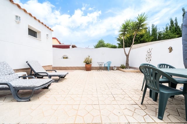 2 makuuhuone Huvila myytävänä paikassa La Marina, Elche / Elx - 225 000 € (Ref: 9895387)