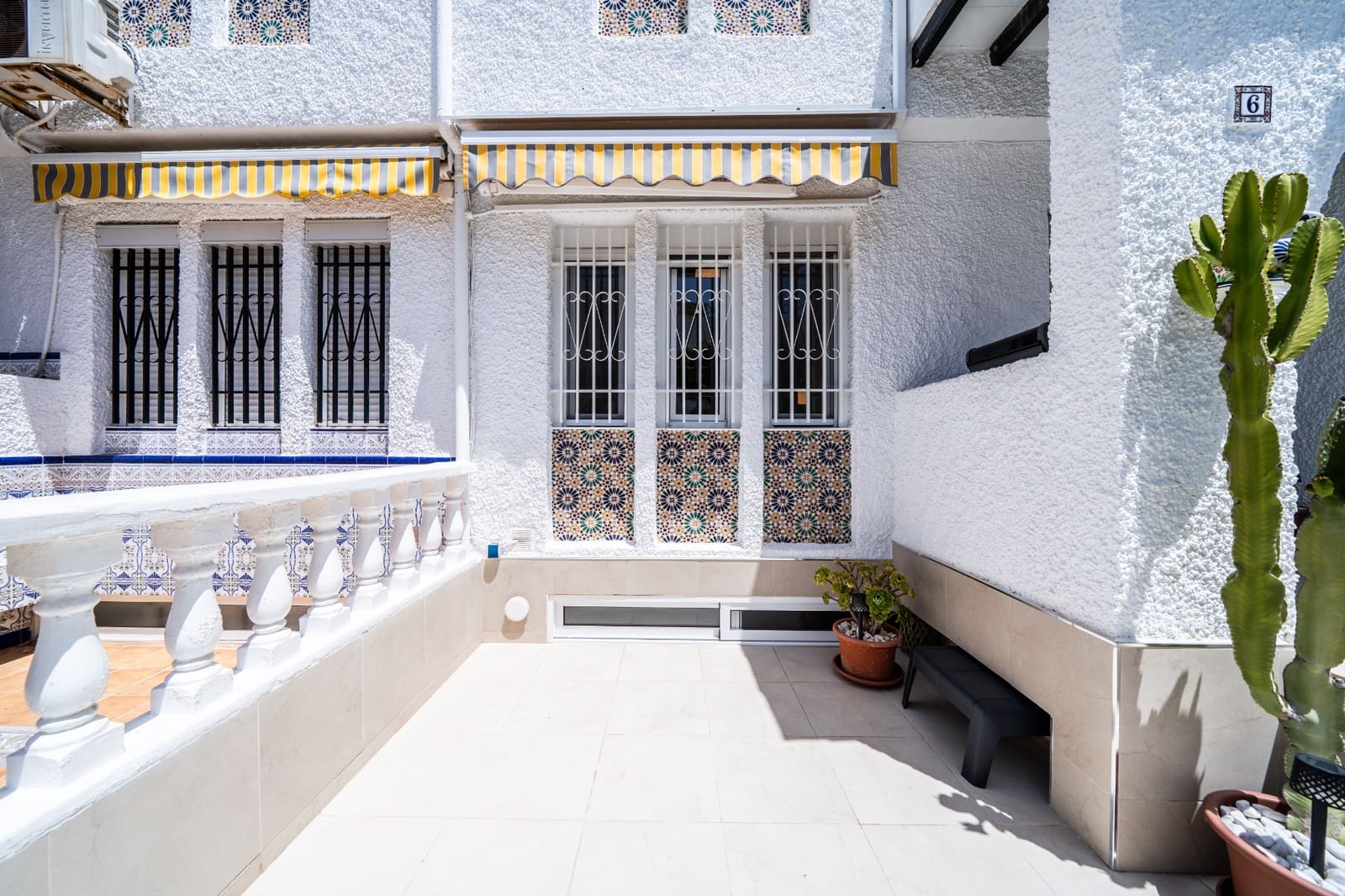3 bedroom Terraced Villa for sale in La Mata with pool - € 219,000 (Ref: 9925165)