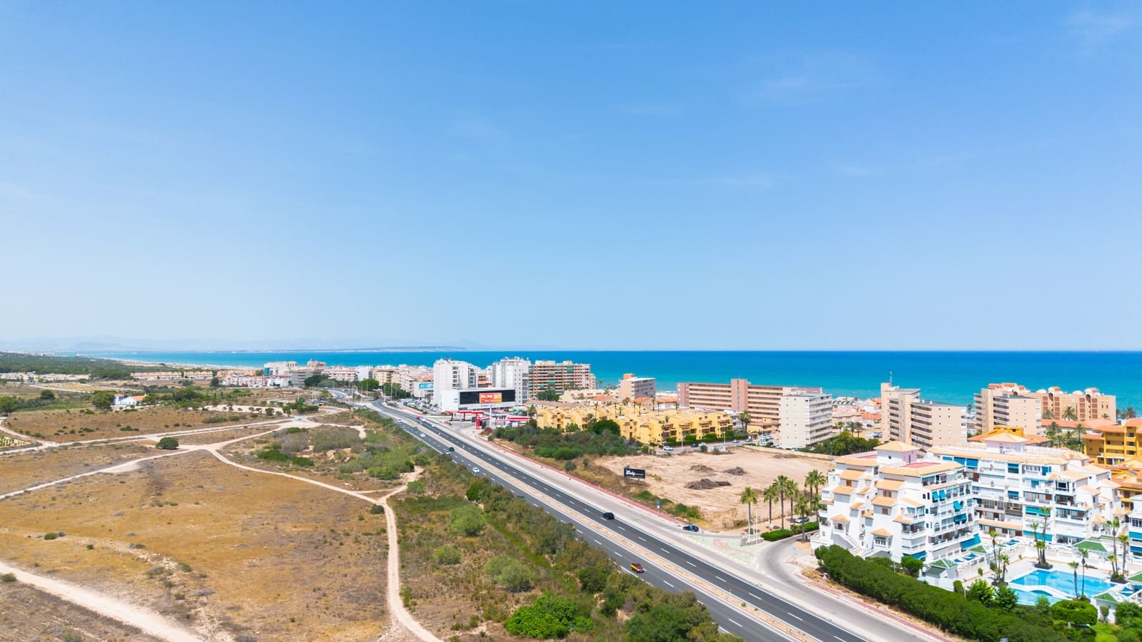 3 bedroom Terraced Villa for sale in La Mata with pool - € 219,000 (Ref: 9925165)