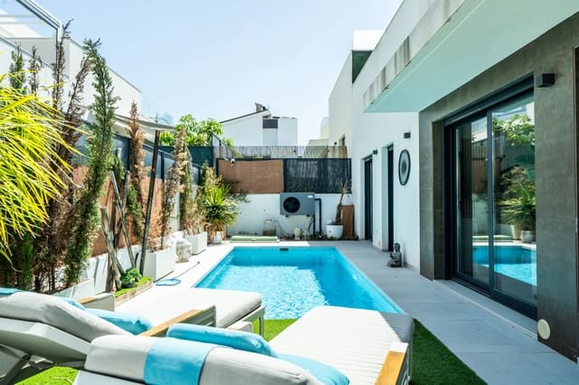 3 quarto Moradia para venda em La Marina, Elche / Elx com piscina - 399 950 € (Ref: 9928503)