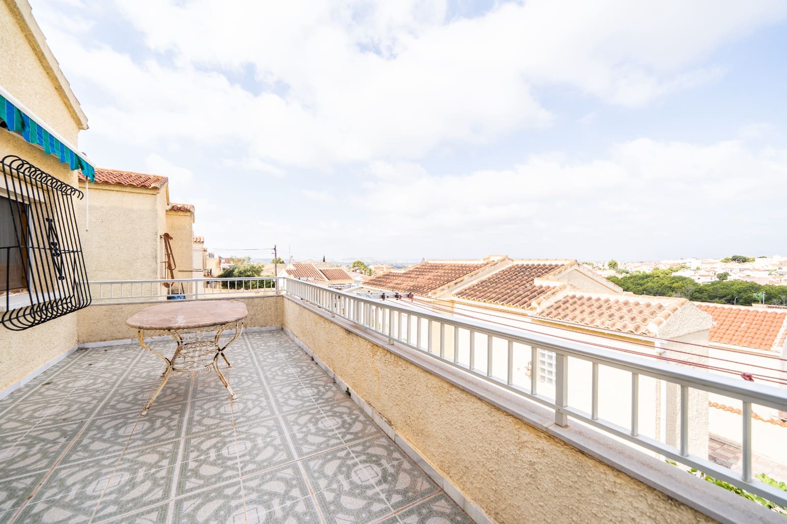 5 slaapkamer Villa te koop in La Marina - € 175.000 (Ref: 9935149)