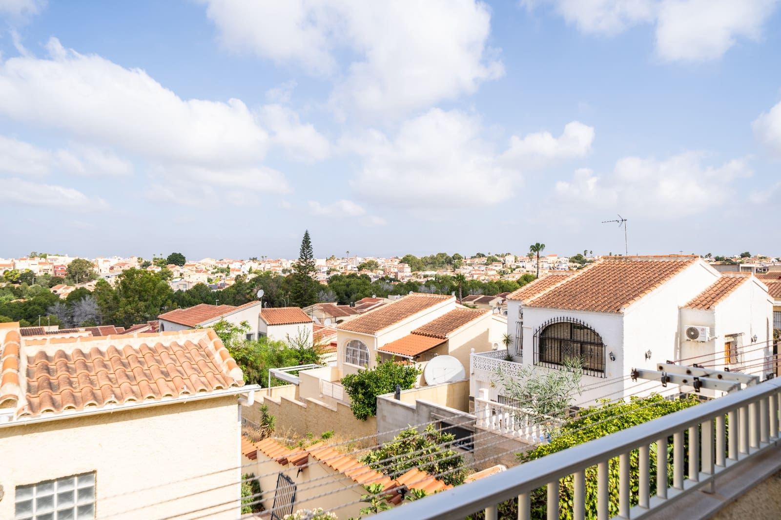 5 slaapkamer Villa te koop in La Marina - € 175.000 (Ref: 9935149)
