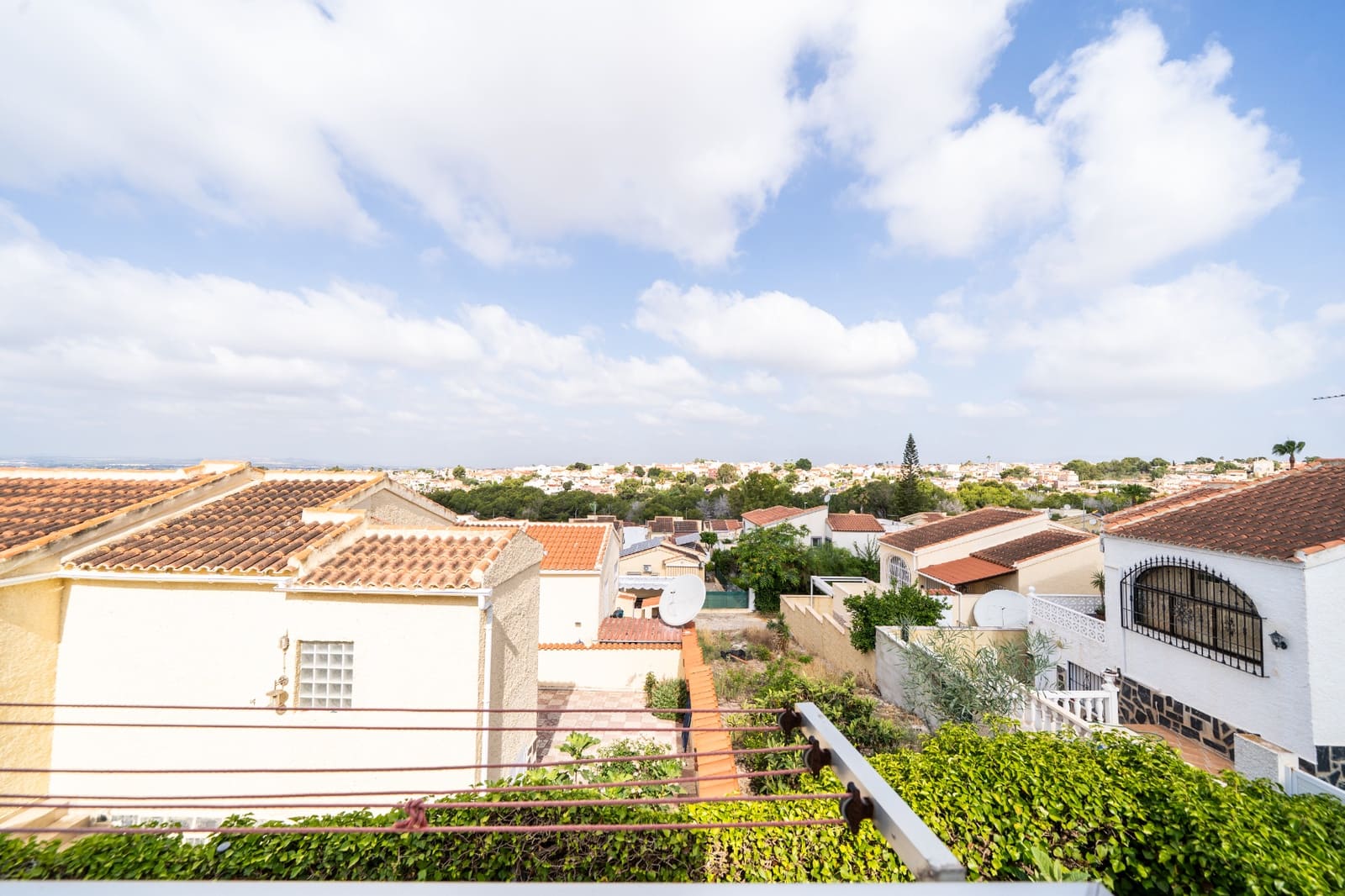 5 slaapkamer Villa te koop in La Marina - € 175.000 (Ref: 9935149)