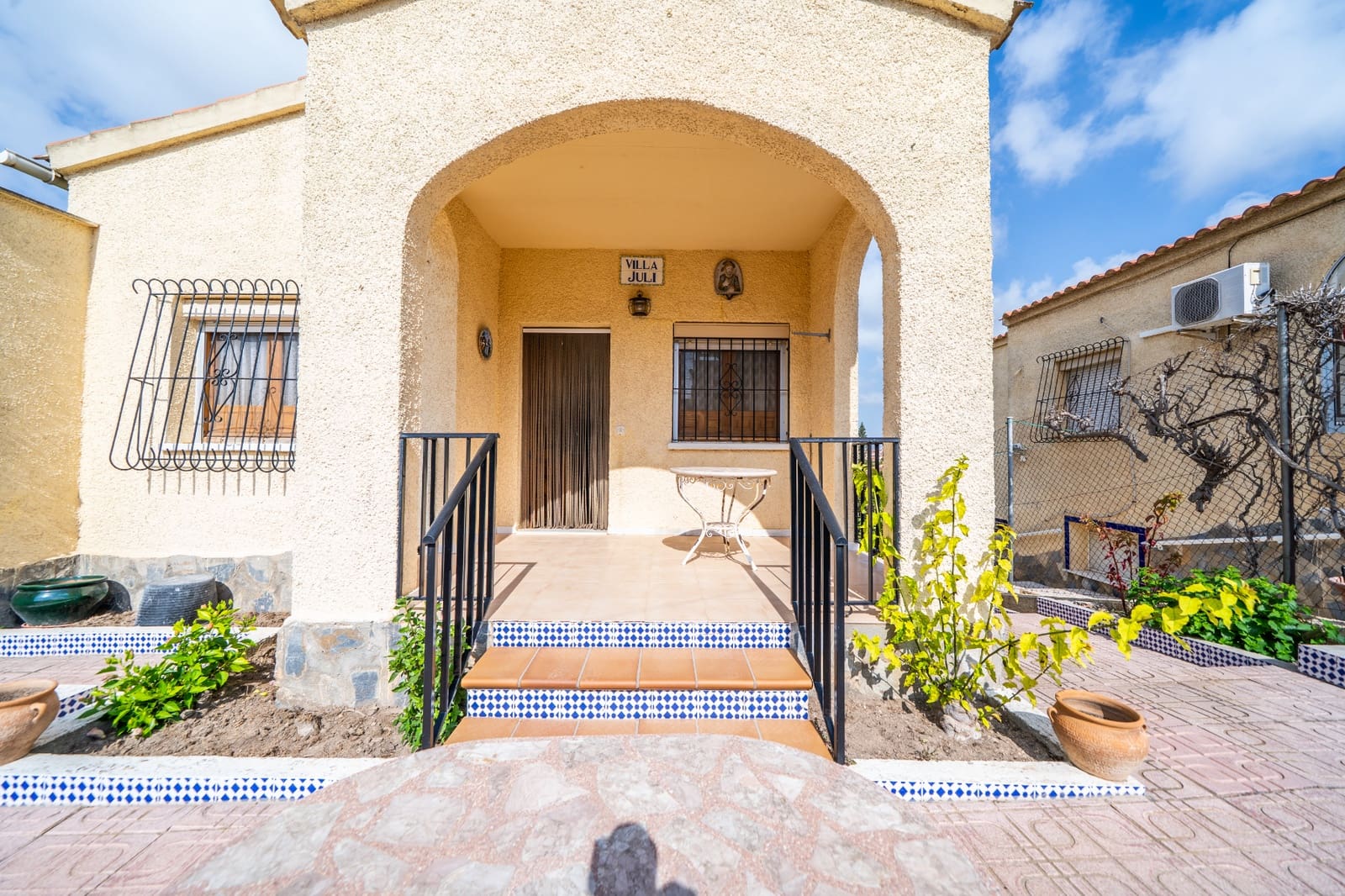 5 slaapkamer Villa te koop in La Marina - € 175.000 (Ref: 9935149)