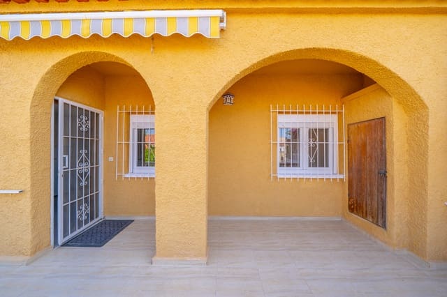 3 slaapkamer Huis te koop in La Marina, Elche / Elx - € 145.000 (Ref: 9937252)